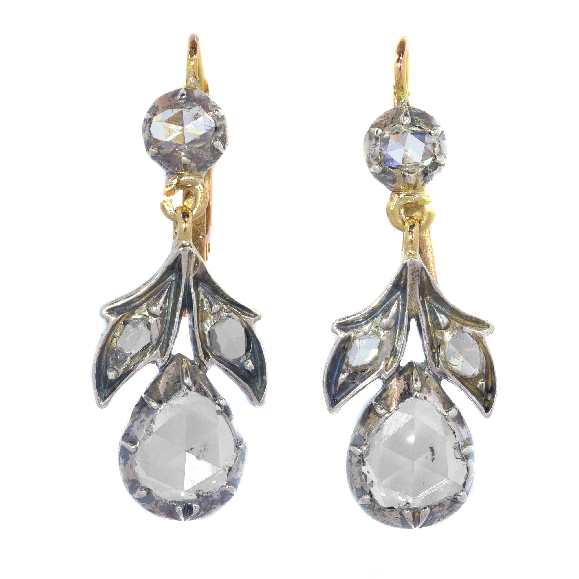 Victorian Grace: Timelessly Elegant Diamond Drop Earrings